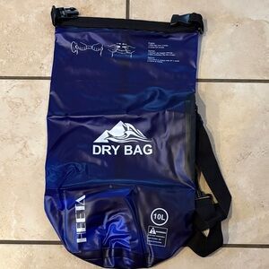 HEETA 10 L Waterproof Roll Top Lightweight Dry Storage Bag
